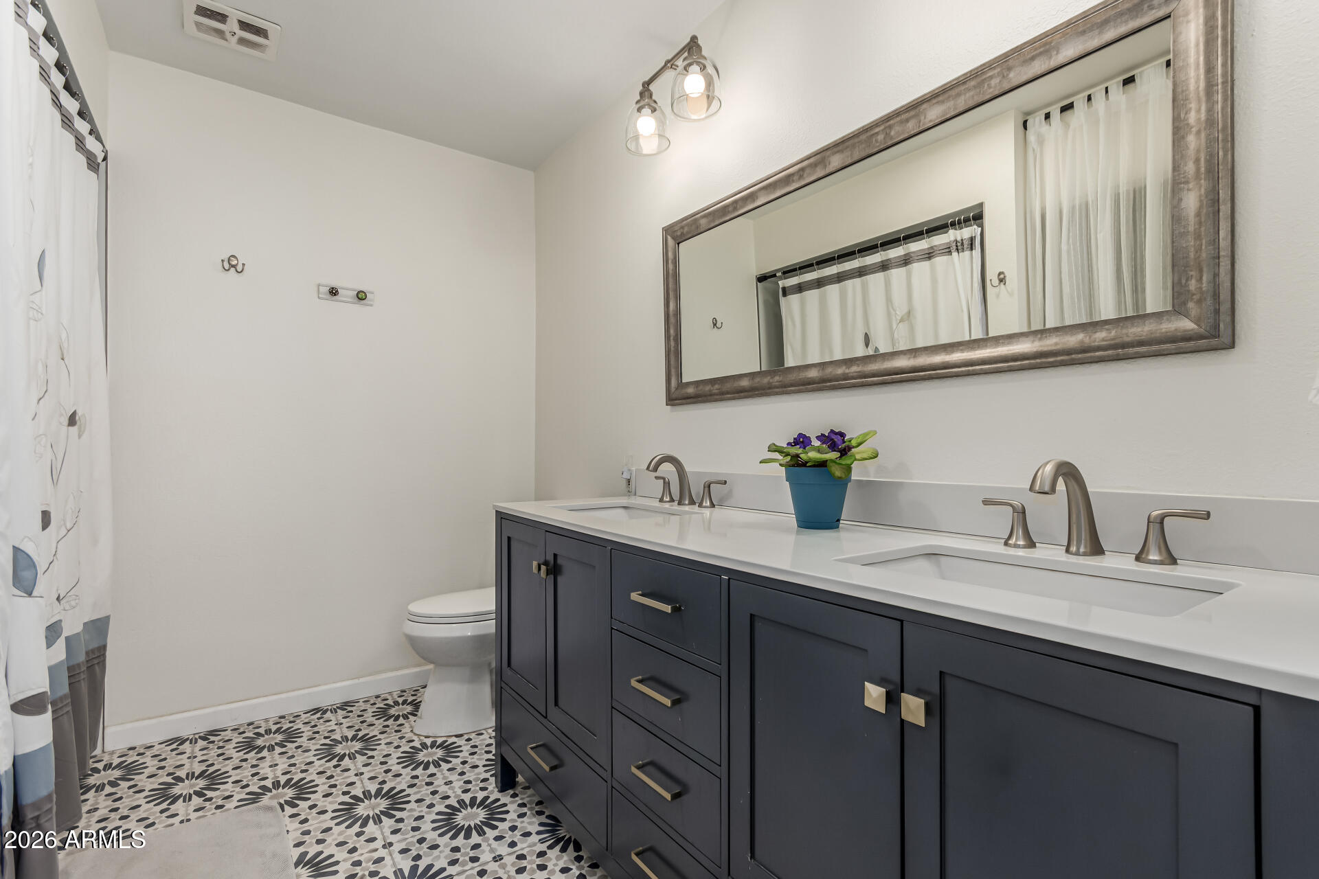 6040 North 15th Street, Unit 27 Phoenix, AZ 85014 - Photo 14 of 31 remodeled bathroom