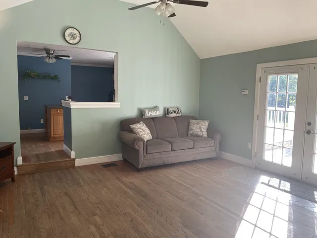 $524,900 | 21 Lake Avenue, Franklin, NH 03235