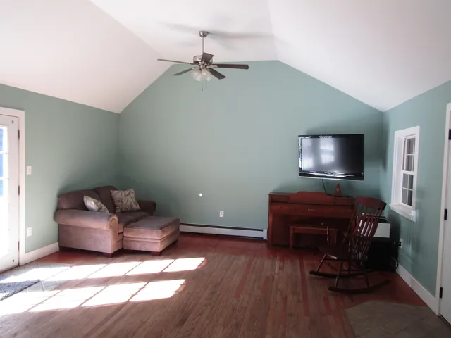 $524,900 | 21 Lake Avenue, Franklin, NH 03235