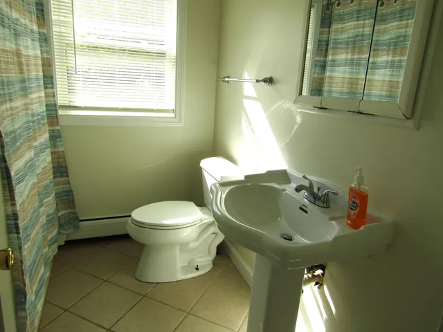 $524,900 | 21 Lake Avenue, Franklin, NH 03235