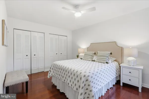 $395,000 | 1020 North Stafford Street, Unit 405, Arlington, VA 22203