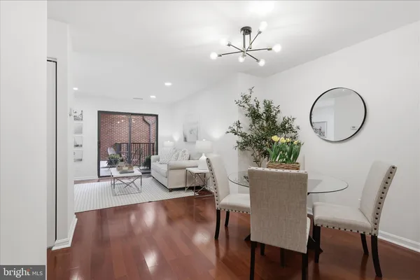 $395,000 | 1020 North Stafford Street, Unit 405, Arlington, VA 22203