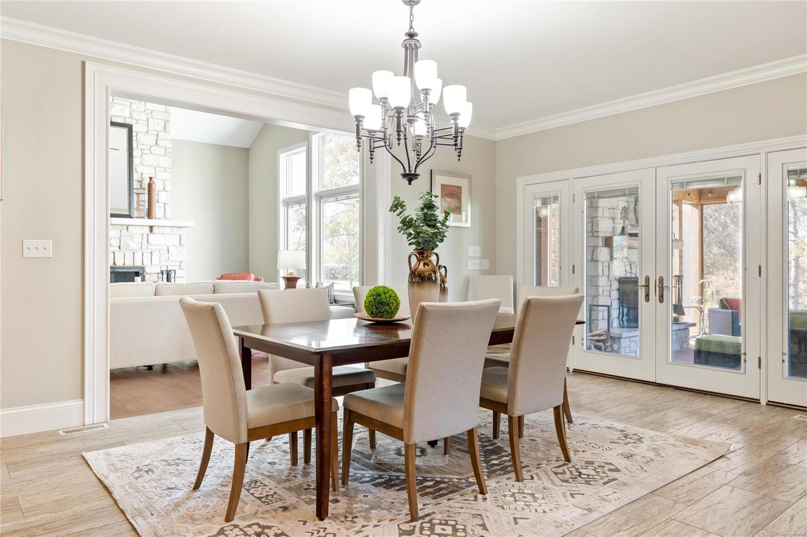735 Des Peres Road Des Peres, MO 63131 - Photo 12 of 49 Gallery Image 12