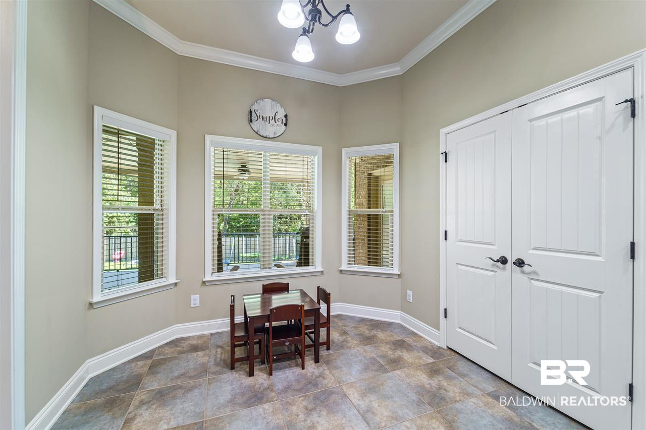 9692 Tanager Lane Daphne, AL 36527 - Photo 12 of 28 Breakfast Area