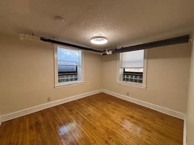 $895 | 1401 Willow Street, Unit 9, Minneapolis, MN 55403