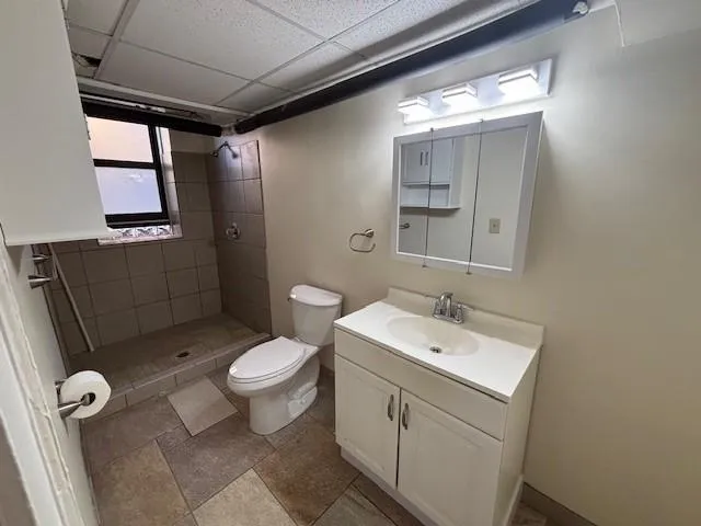 $895 | 1401 Willow Street, Unit 9, Minneapolis, MN 55403