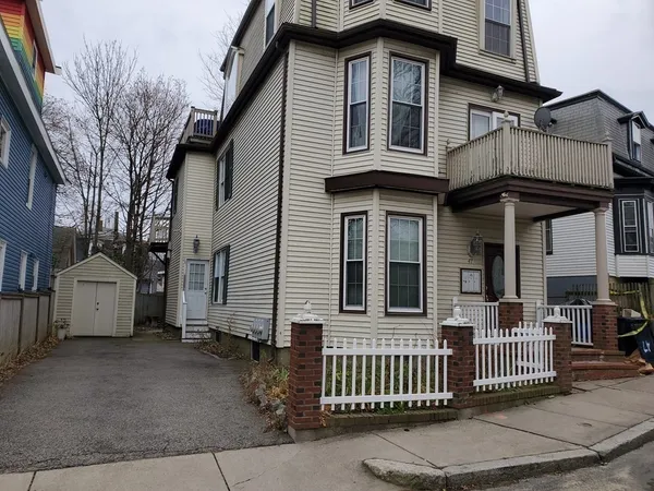 $2,900 | 47 Moseley Street, Unit 1, Boston, MA 02125