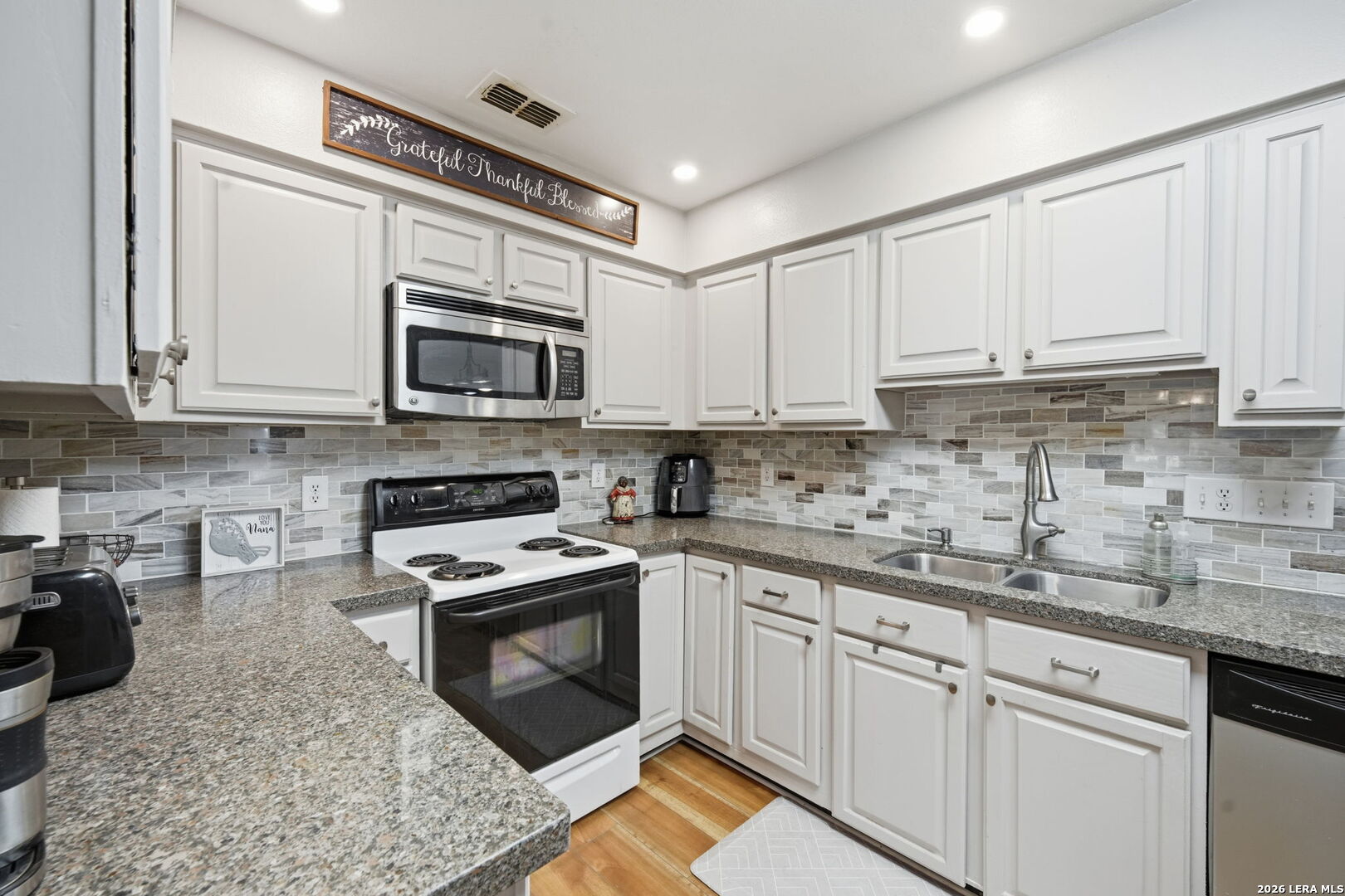 3744 Hunters Schertz, TX 78108 - Photo 18 of 50
