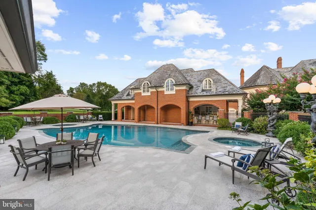 $8,250,000 | 11510 Highland Farm Road, Potomac, MD 20854