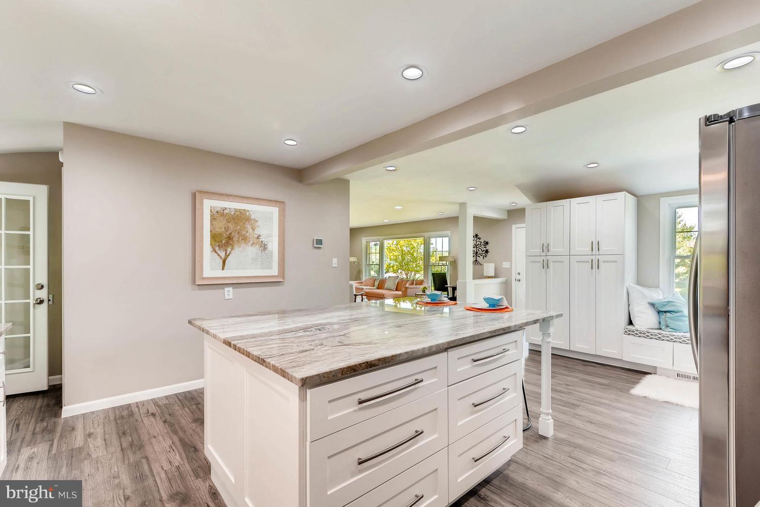 549 Valley View Road Baltimore, MD 21286 - Photo 14 of 30 Kitchen
