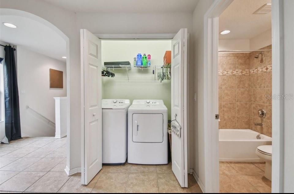 11523 84th St Circle East, Unit 106 Parrish, FL 34219 - Photo 17 of 27 a bathroom with a sink and a mirror
