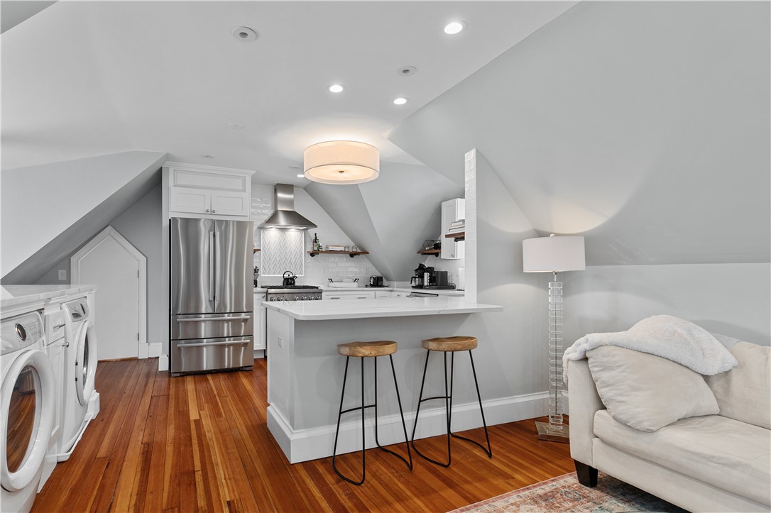 567 Bristol Ferry Road, Unit 3 Portsmouth, RI 02871 - Photo 14 of 49
