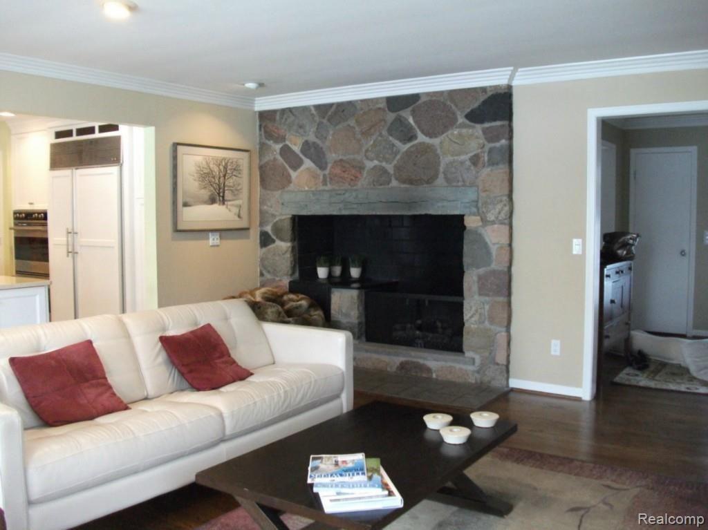1085 Fox Chase Road Bloomfield Hills, MI 48301 - Photo 10 of 27 Stone Fireplace