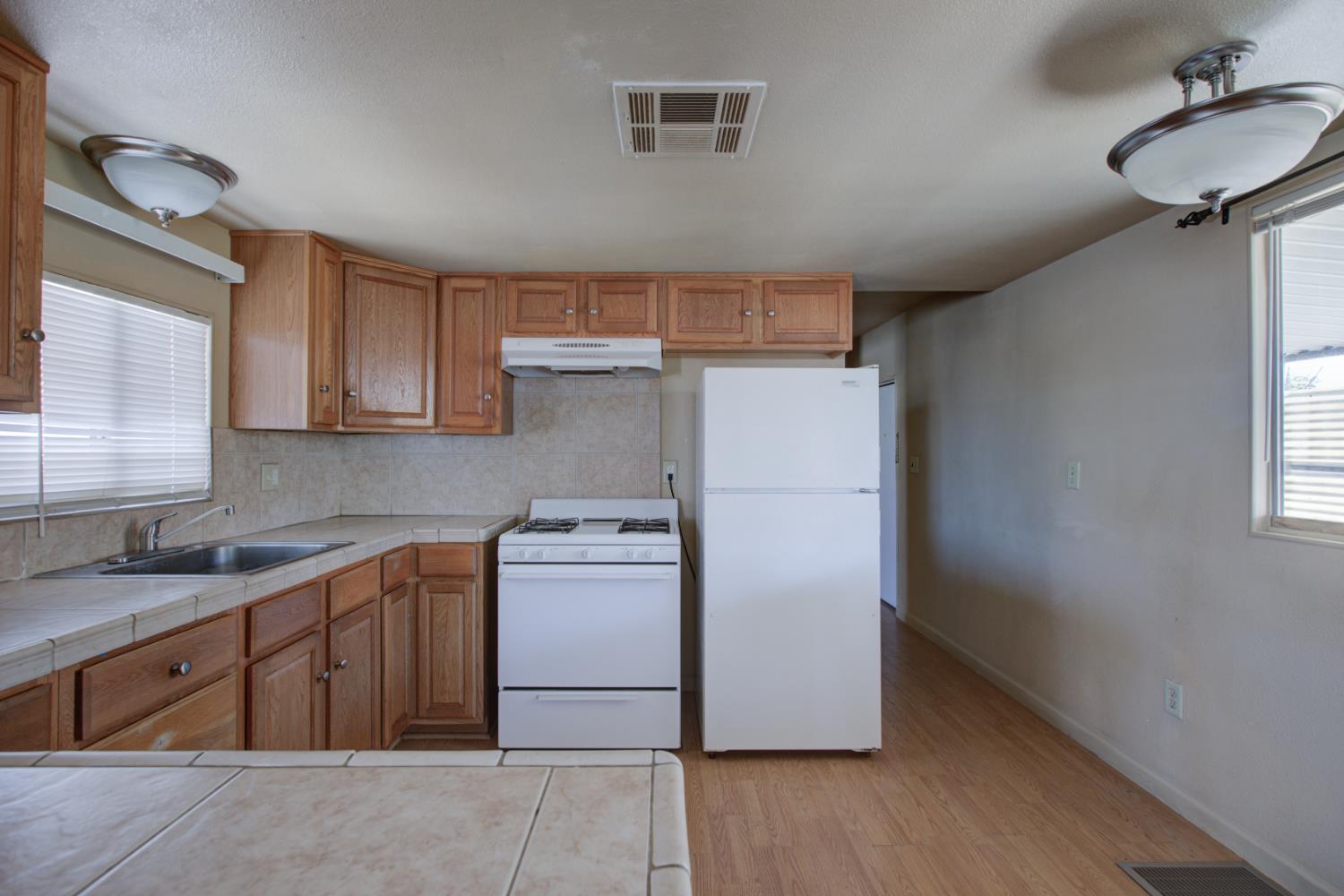 2107 Patterson Road, Unit 9 Riverbank, CA 95367 - Photo 10 of 21 Gallery Image 10