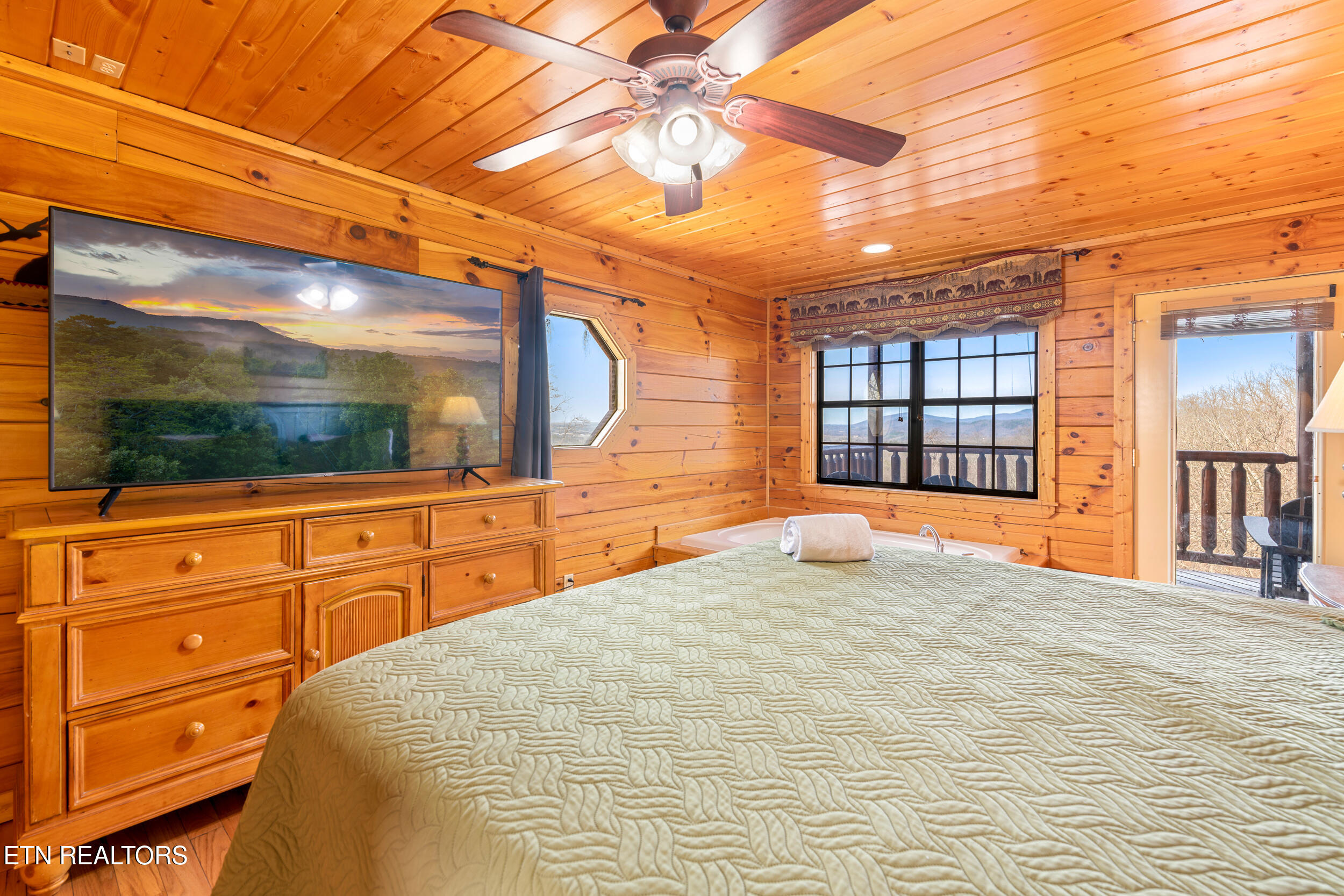1549 Bears Den Way Sevierville, TN 37862 - Photo 17 of 41 1549 bears den way-19