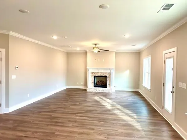 $2,400 | 8159 Crossbow Landing, Graniteville, SC 29829