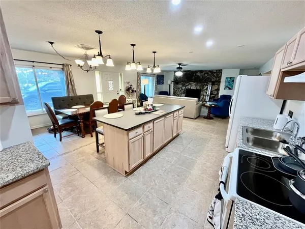 $379,500 | 16206 Sea Pines Drive, Hudson, FL 34667