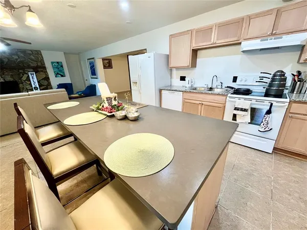 $379,500 | 16206 Sea Pines Drive, Hudson, FL 34667