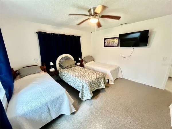 $379,500 | 16206 Sea Pines Drive, Hudson, FL 34667