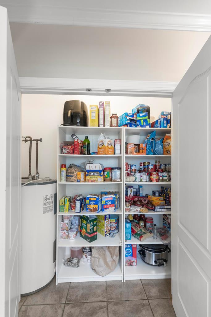 534 Trawick Road Dothan, AL 36305 - Photo 26 of 70 Spacious Pantry