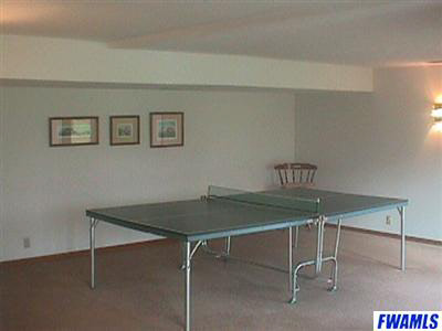 10628 Iron Bridge Road Roanoke, IN 46783 - Photo 3 of 11 Gallery Image 3