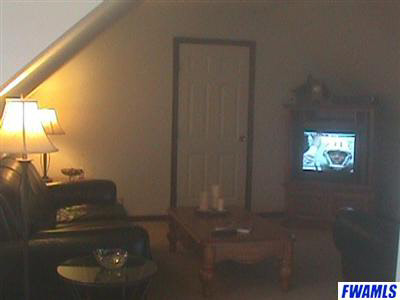 10628 Iron Bridge Road Roanoke, IN 46783 - Photo 10 of 11 Gallery Image 10