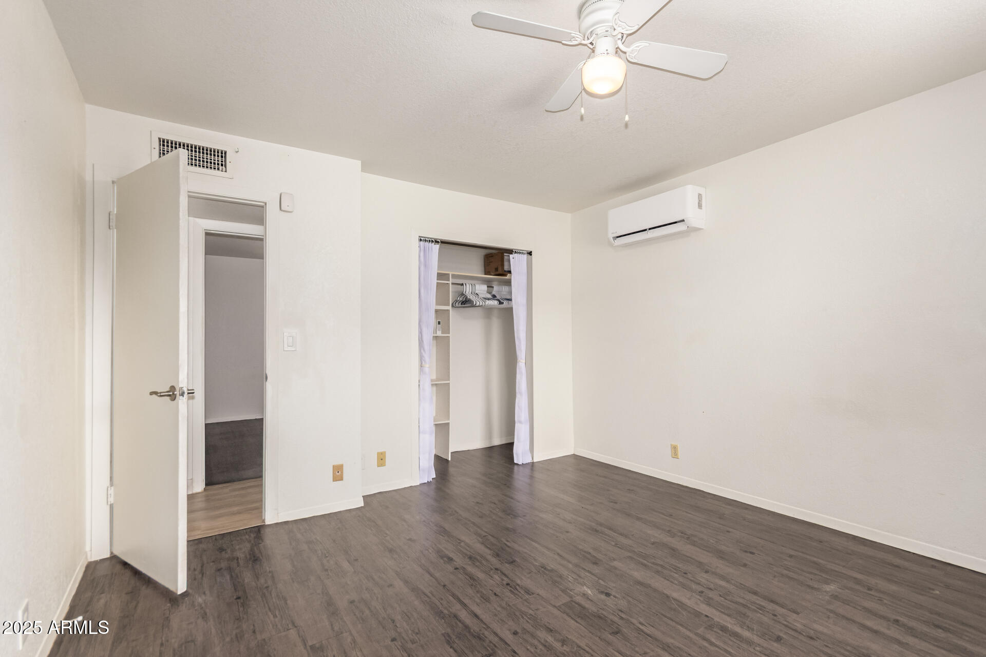 1378 North Wickiup Road Apache Junction, AZ 85119 - Photo 14 of 41 Gallery Image 14