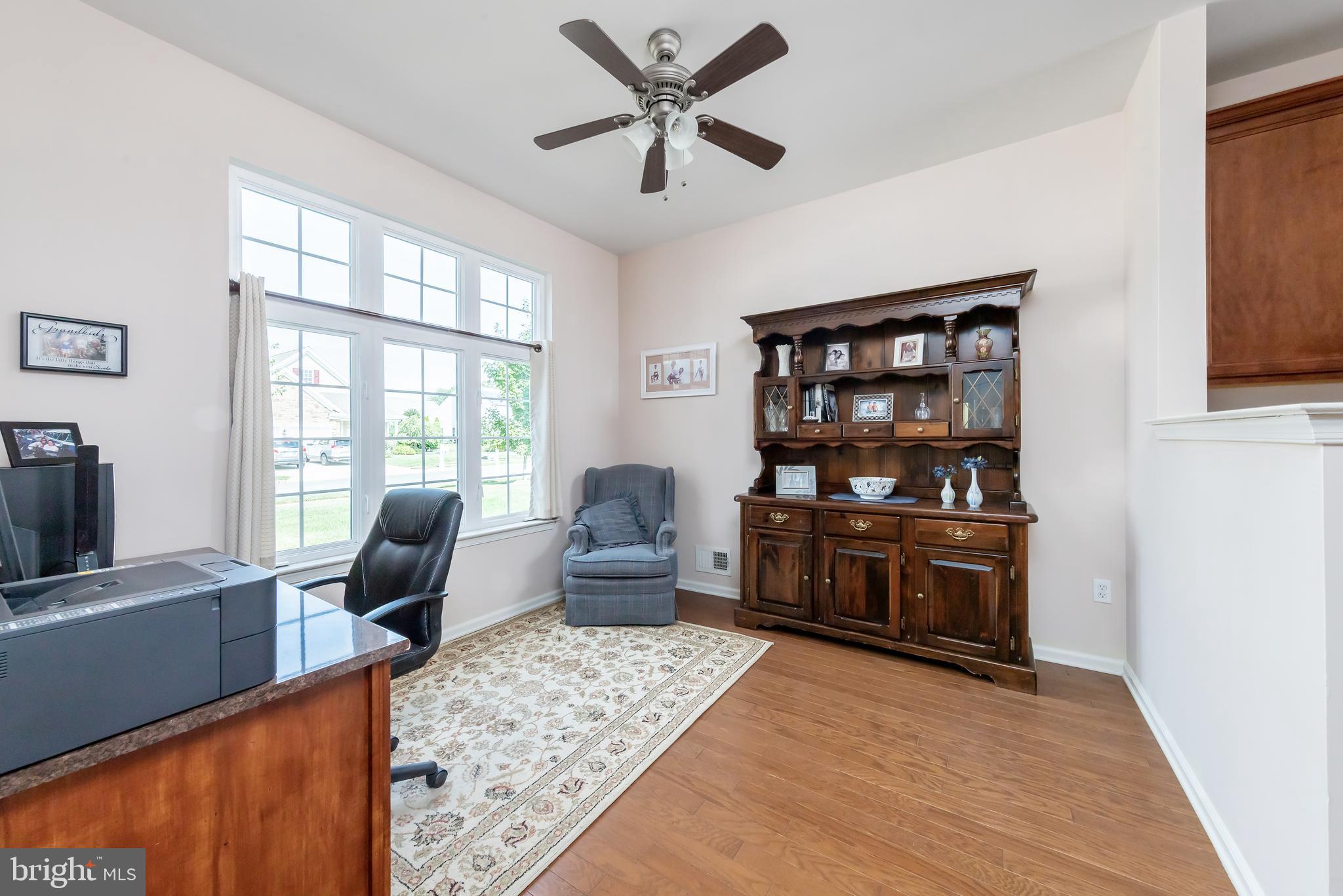 109 Summit Street Glassboro, NJ 08028 - Photo 3 of 19 Breakfast Room/Office