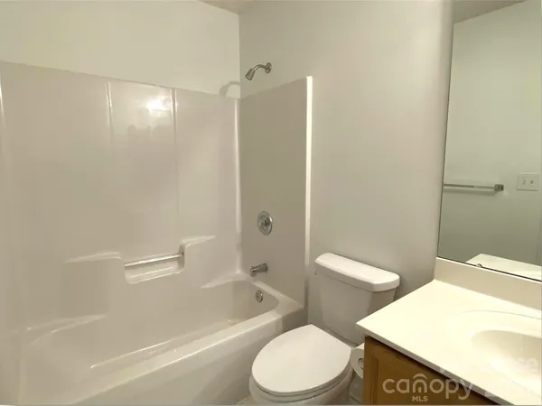 $2,500 | 127 Meadow Pond Lane, Mooresville, NC 28117