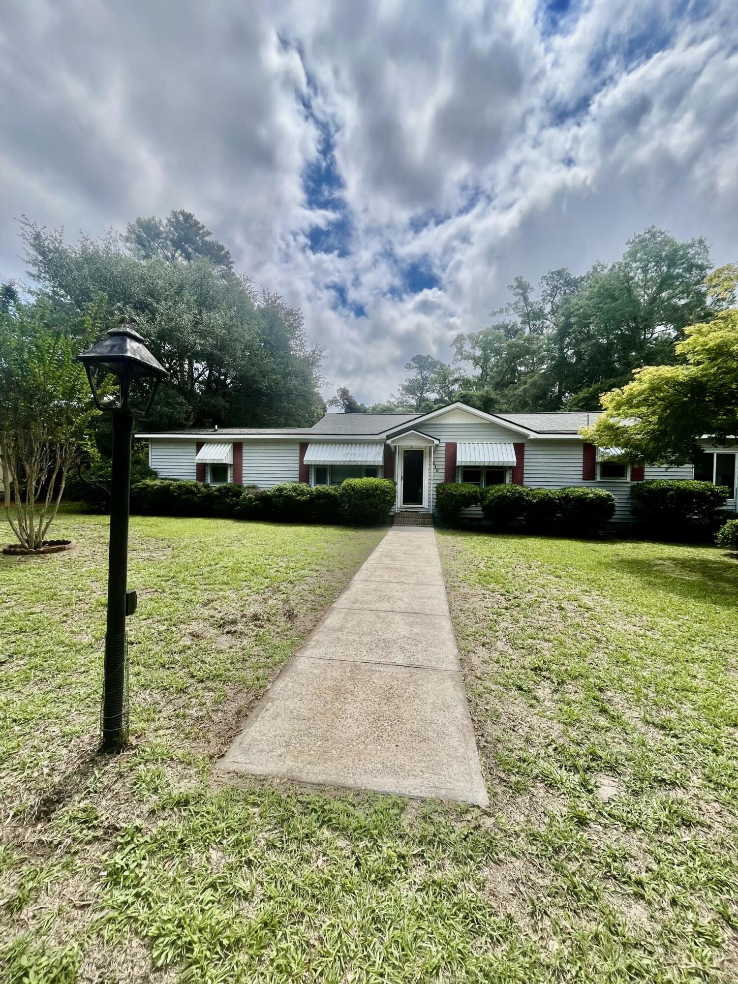 210 Orange Street Walterboro, SC 29488 - Photo 2 of 25