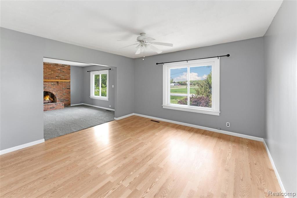 520 East Labo Road Carleton, MI 48117 - Photo 9 of 26
