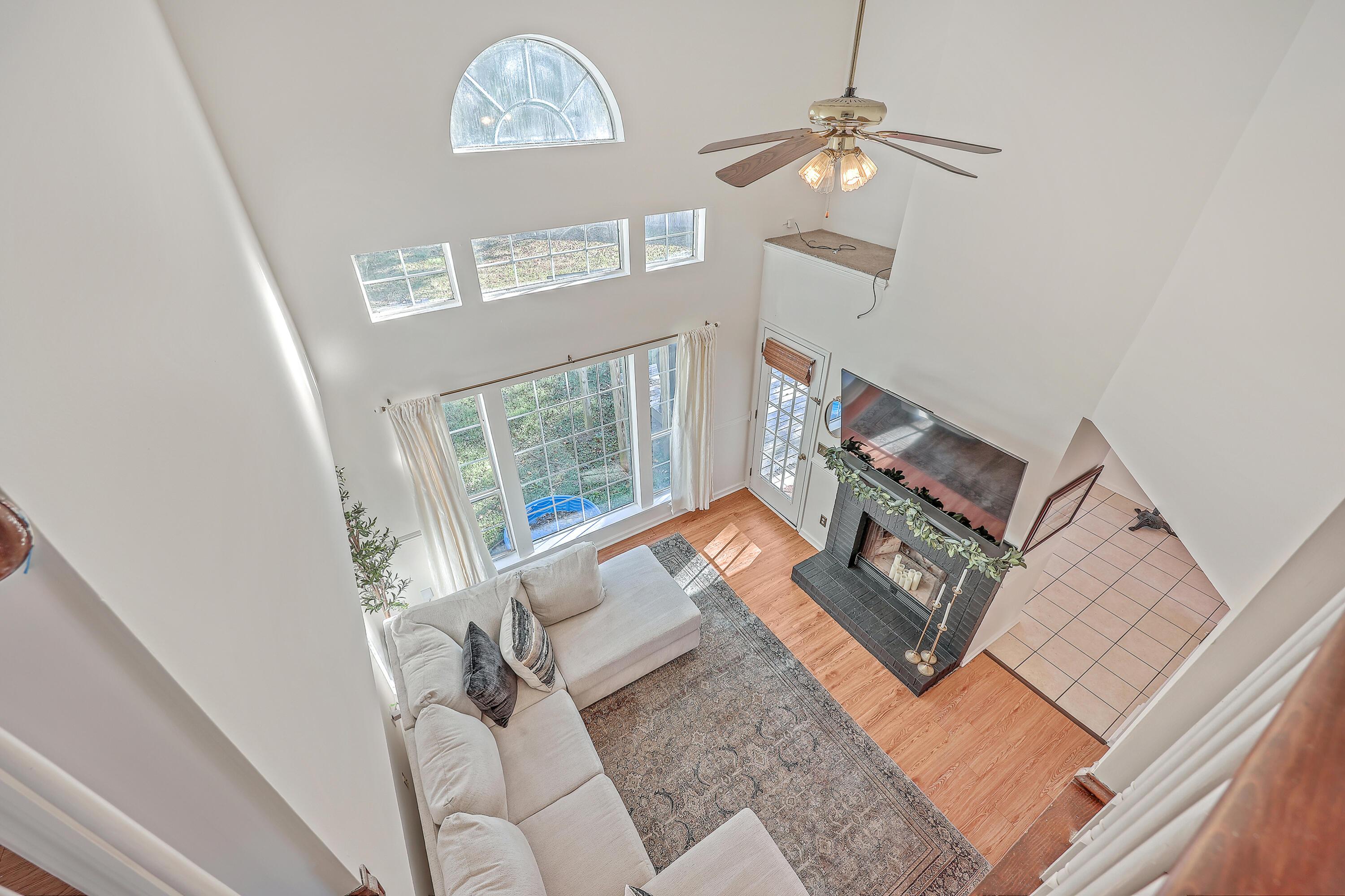 111 Jarett Road Summerville, SC 29485 - Photo 4 of 28