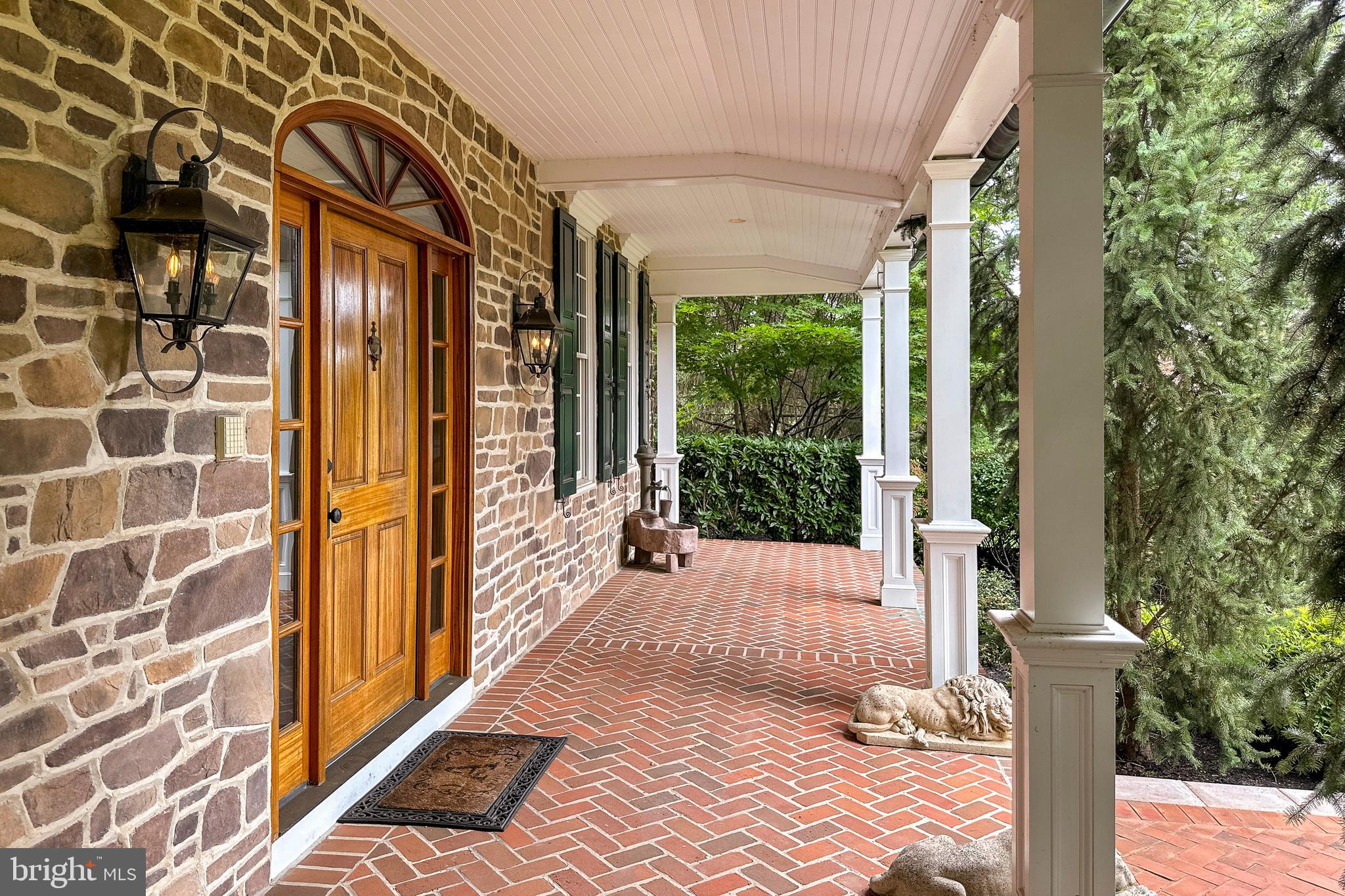 6997 Phillips Mill Road New Hope, PA 18938 - Photo 9 of 85