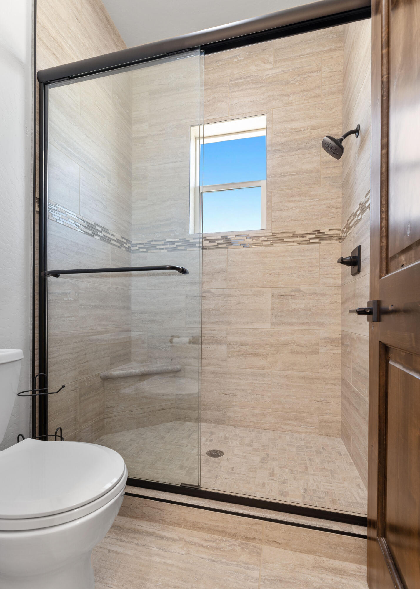 27616 Rd 176 Exeter, CA 93221 - Photo 45 of 54 jack & jill bathroom