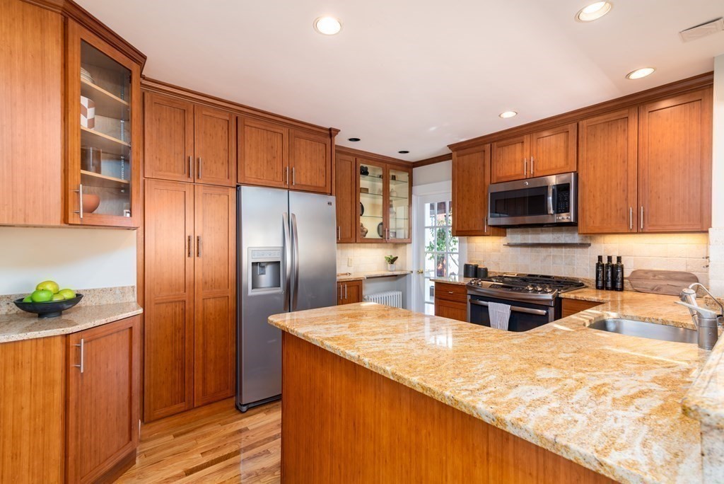 12 Smith Avenue Lexington, MA 02420 - Photo 14 of 36