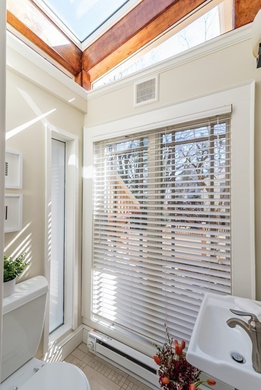 12 Smith Avenue Lexington, MA 02420 - Photo 16 of 36