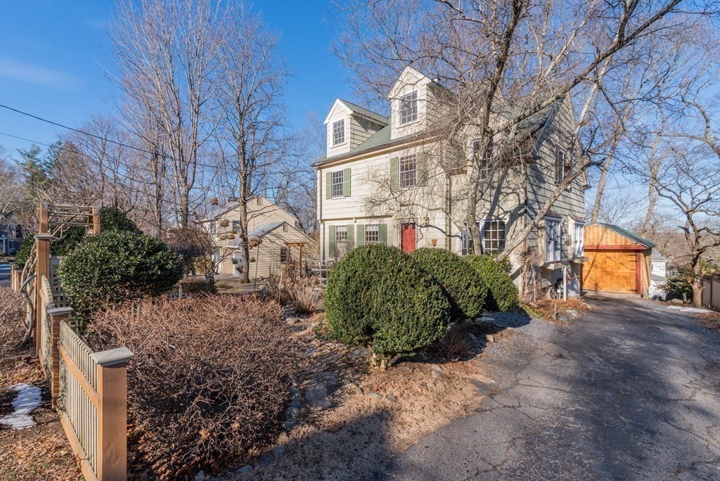 12 Smith Avenue Lexington, MA 02420 - Photo 2 of 36