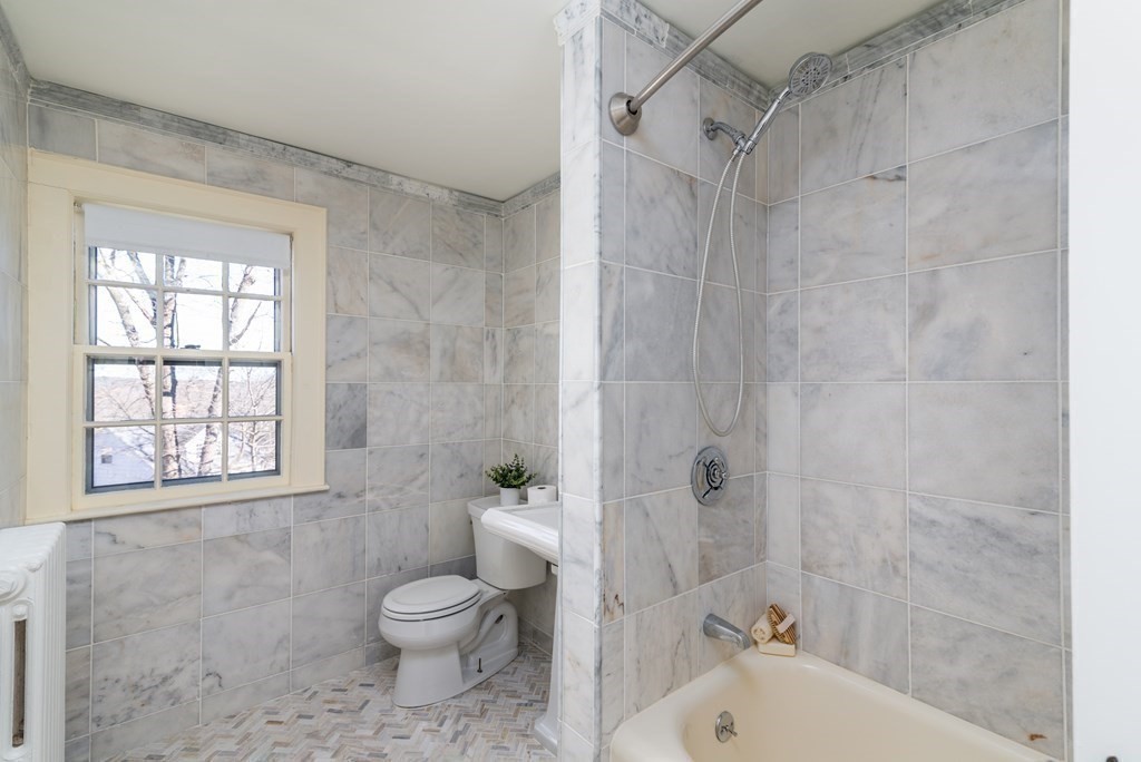 12 Smith Avenue Lexington, MA 02420 - Photo 22 of 36