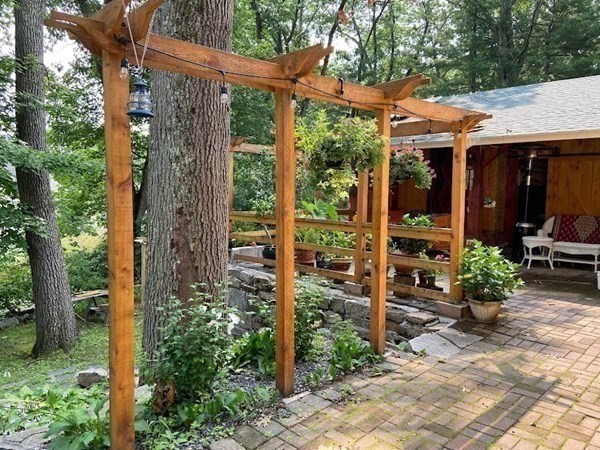 12 Smith Avenue Lexington, MA 02420 - Photo 31 of 36