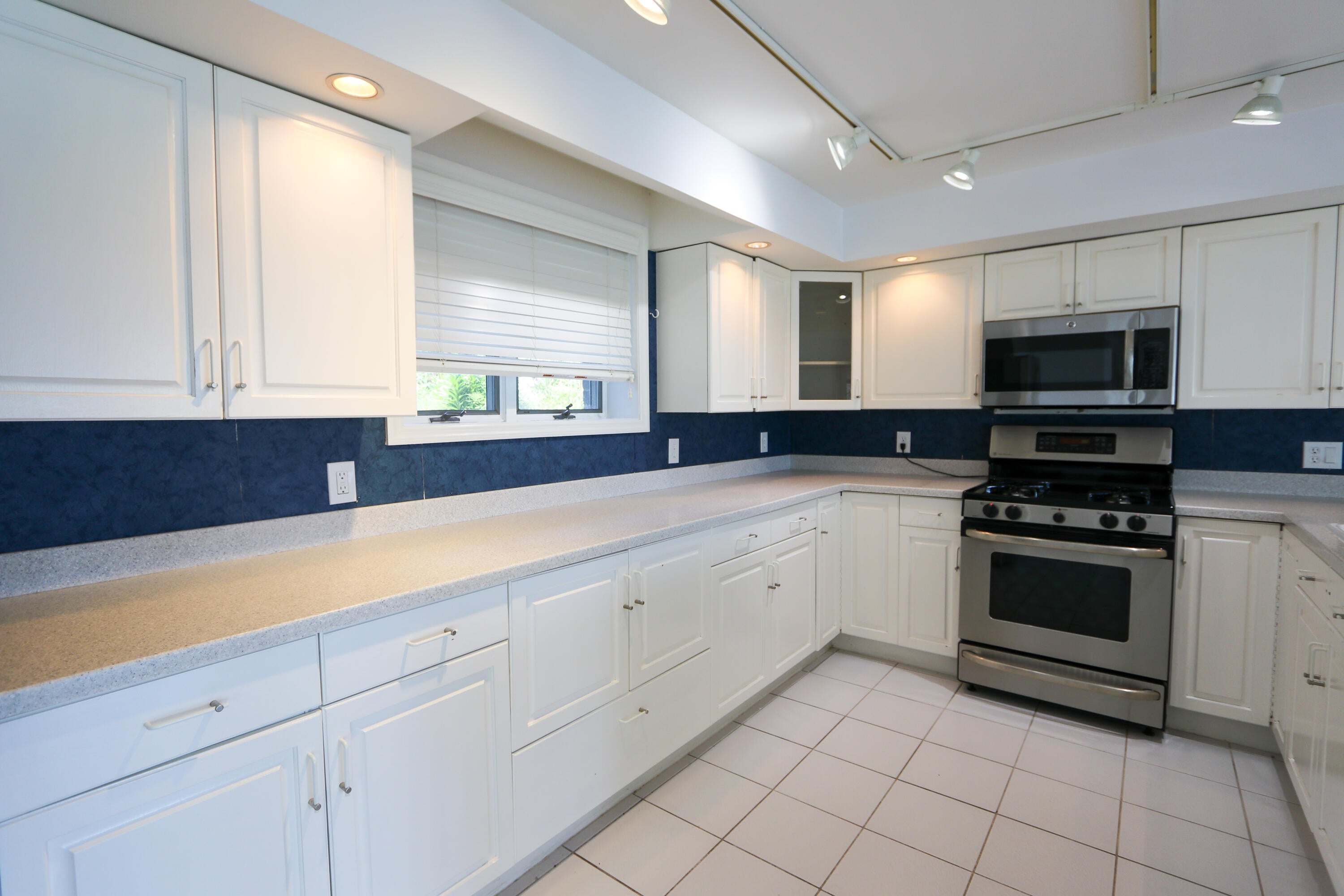 17 Dumont Road Champlain, NY 12919 - Photo 12 of 68 Gallery Image 12