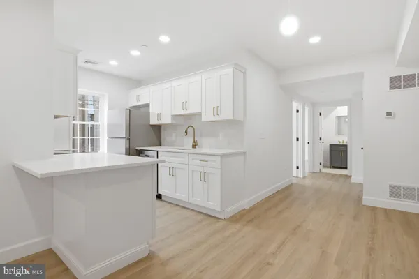 $2,400 | 100 West Front Street, Unit 1B, Media, PA 19063