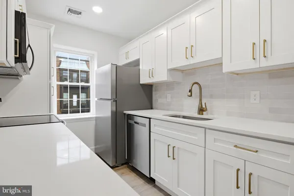 $2,400 | 100 West Front Street, Unit 1B, Media, PA 19063