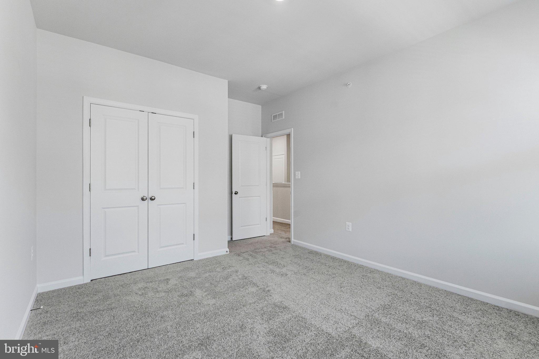 9670 Swallowtail Lane Manassas, VA 20110 - Photo 15 of 43
