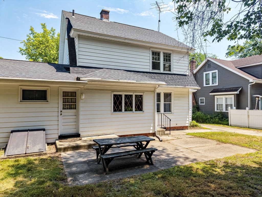 32 Marsden Street Springfield, MA 01109 - Photo 37 of 41 Gallery Image 37