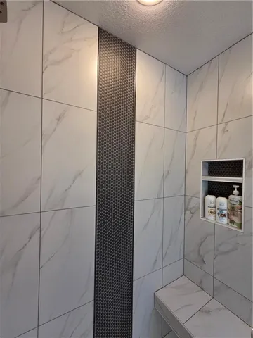 $405,000 | 18909 East 34th Terrace South, Independence, MO 64057