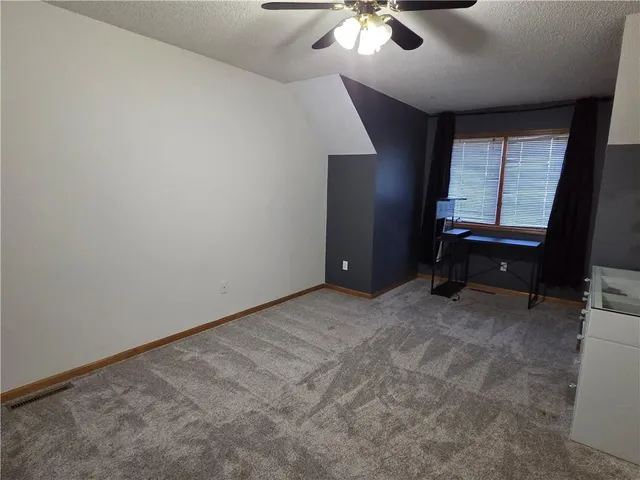 $405,000 | 18909 East 34th Terrace South, Independence, MO 64057