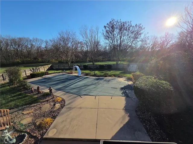 $405,000 | 18909 East 34th Terrace South, Independence, MO 64057