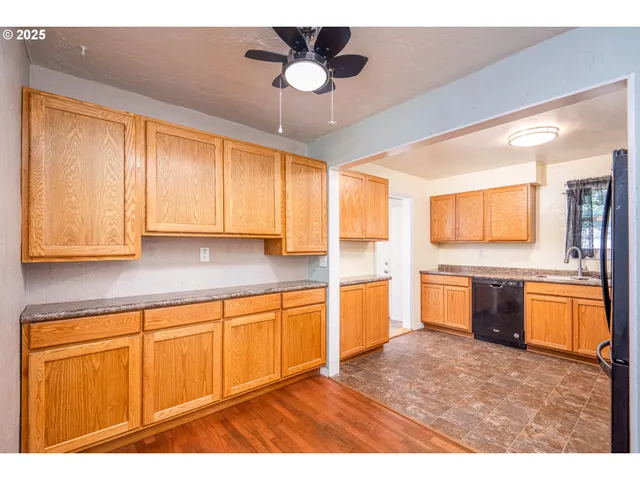 $375,000 | 3198 Pheasant Boulevard, Springfield, OR 97477