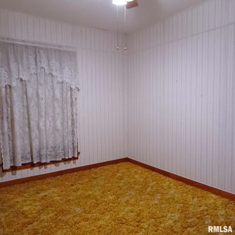 $174,900 | 1607 South Carbon Street, Marion, IL 62959