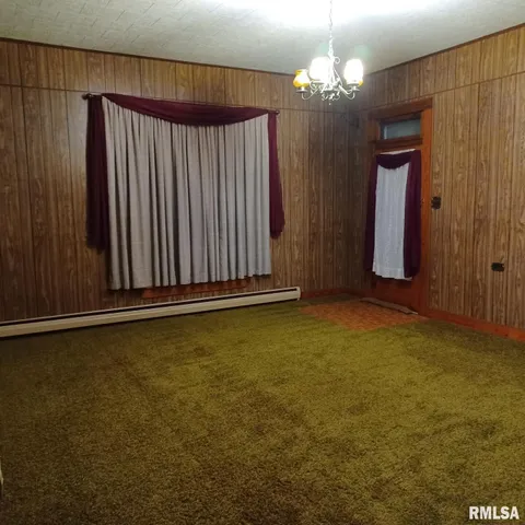 $174,900 | 1607 South Carbon Street, Marion, IL 62959